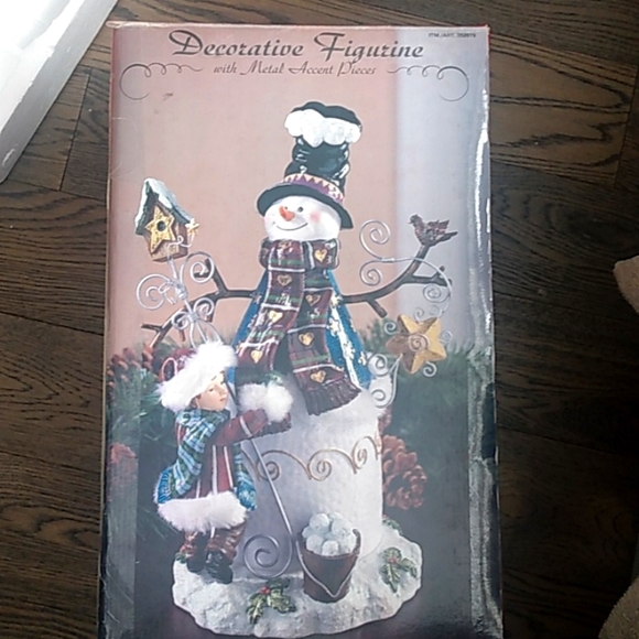 Decorative Festive Snowman Figurine Hand Crafted and Painted with Metal Accents - Picture 10 of 10